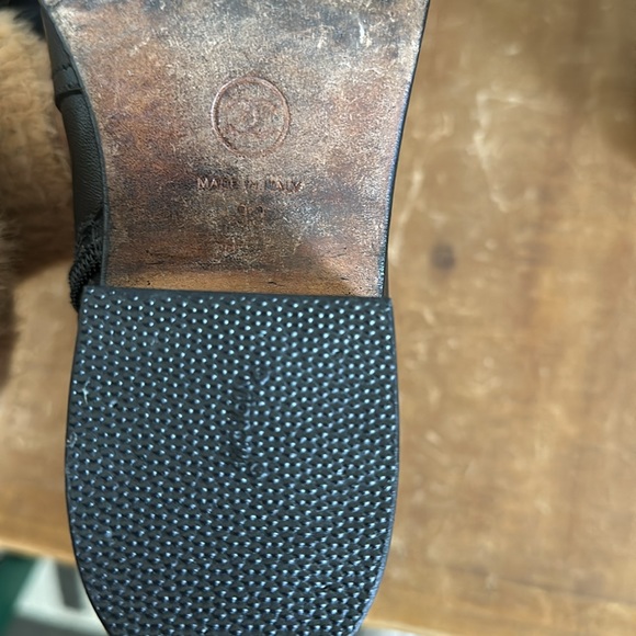 DESIGNER▪️CHANEL LOGO BOOTIE - Picture 14 of 14